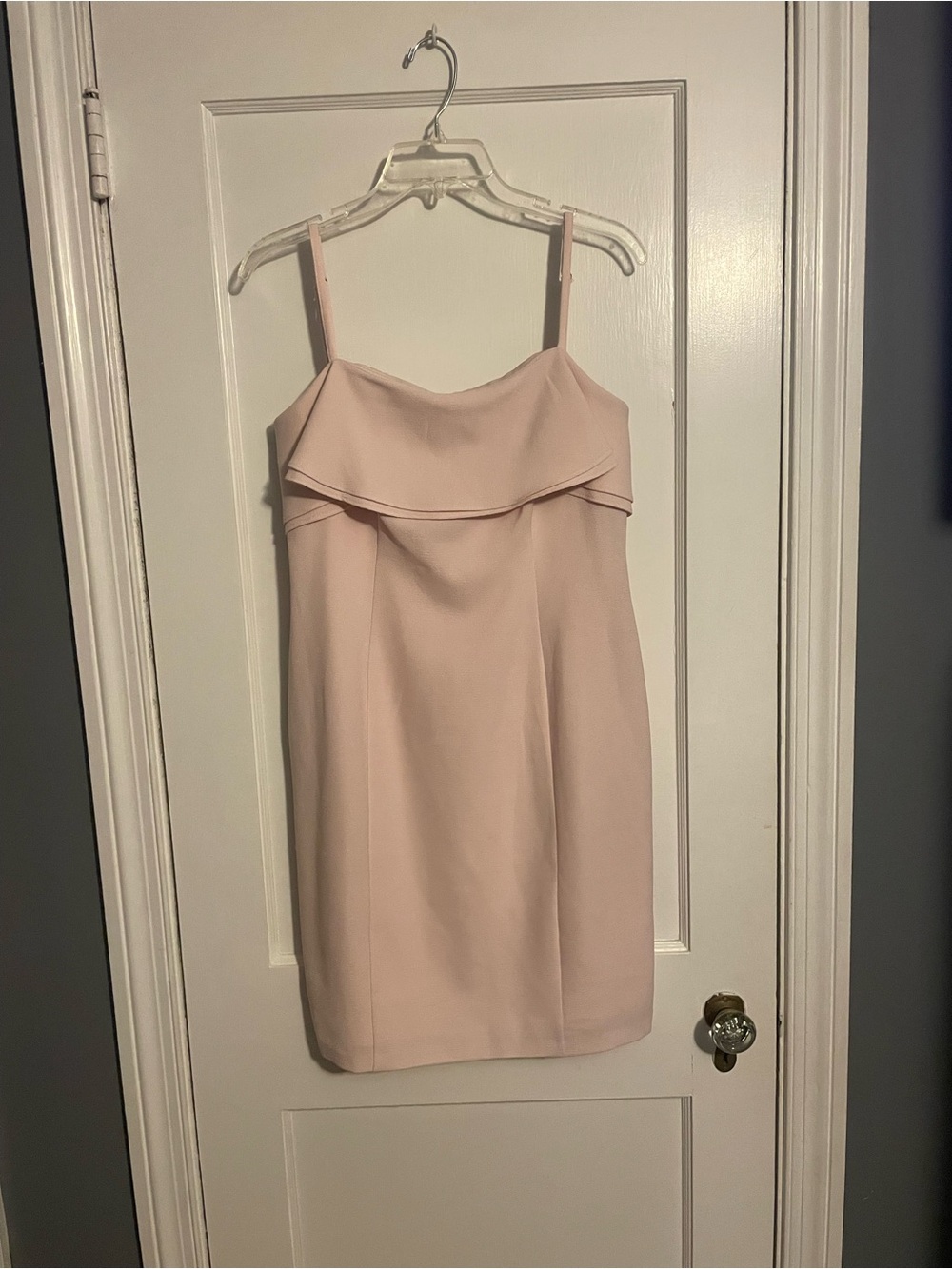 Karl Lagerfeld Paris light pink crepe sheath dress US Women’s Size 6